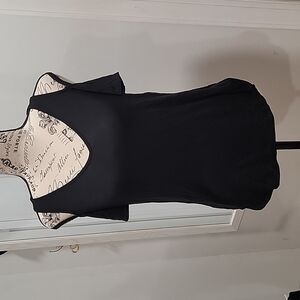 ✨️ Love Fire Cold Shoulder Shirt x small